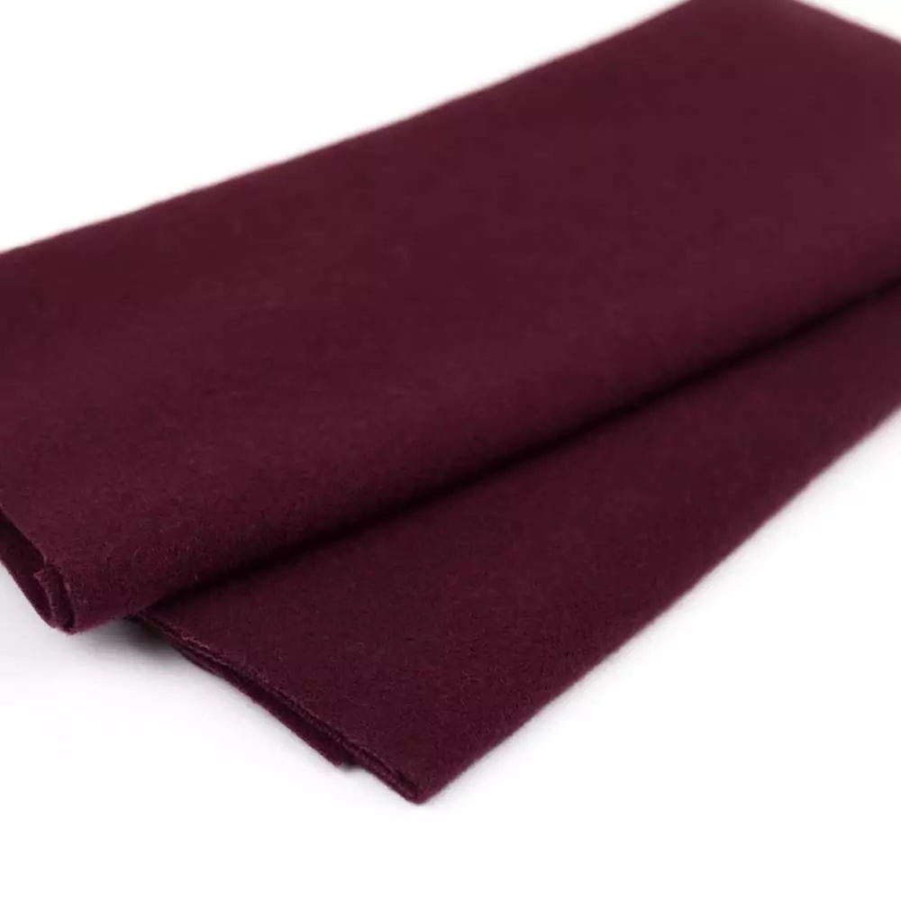 Wool Fat 1/8 26 Black Cherry