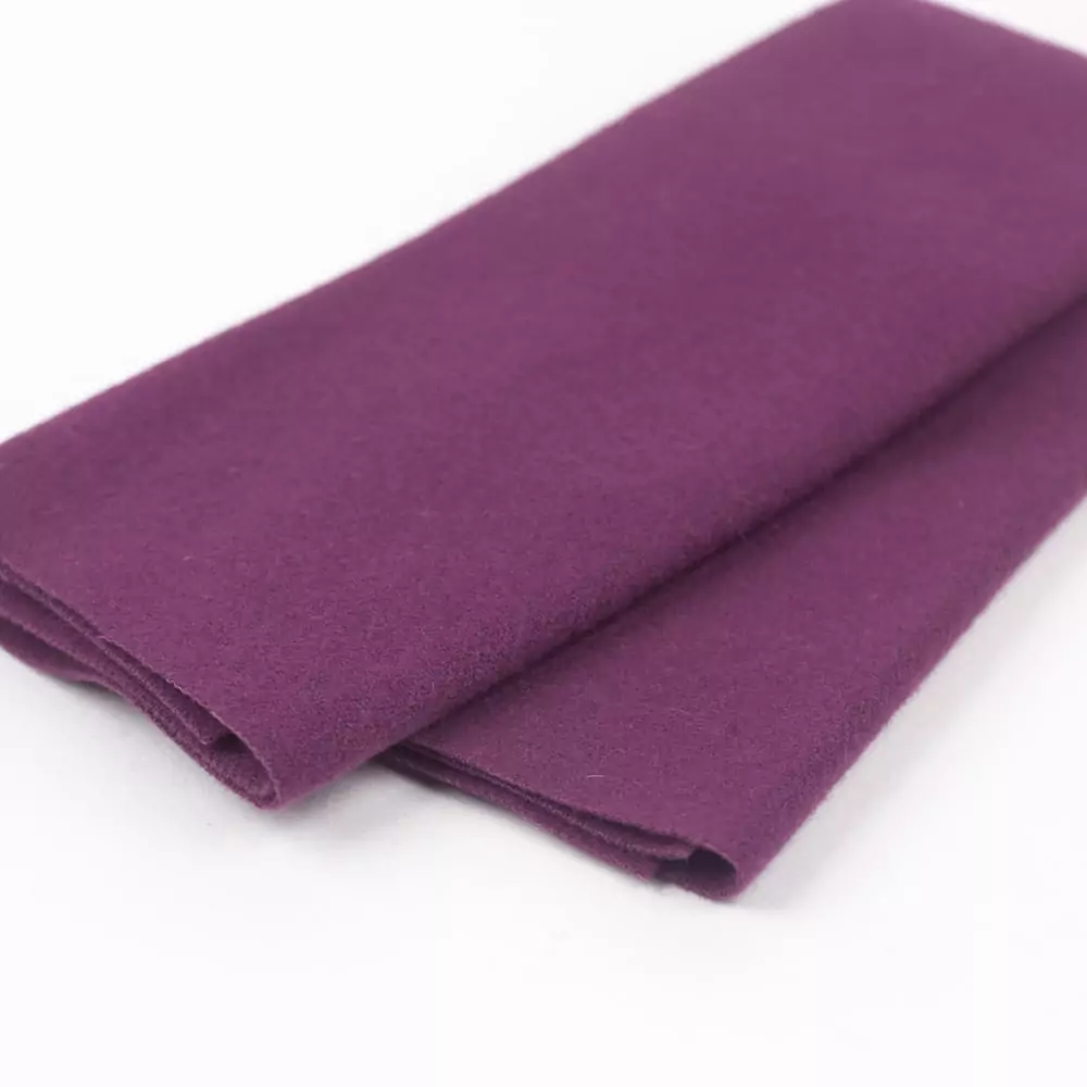 Wool Fat 1/8 38 Plum
