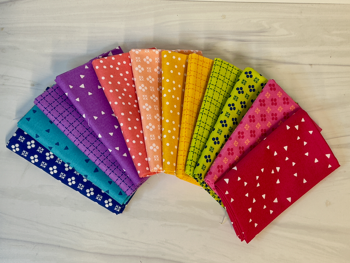 Maker's Delight Fat Quarter Bundle - FM - Quilted Strait
