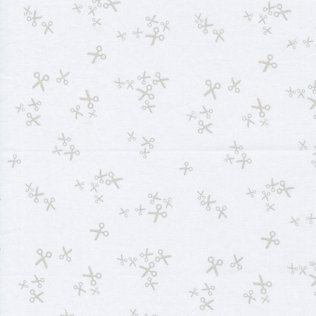 Bluish 1824 12 Scissors Chalk - Quilted Strait