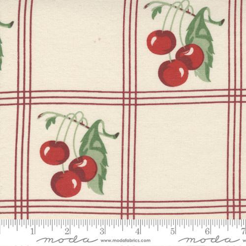 18" Toweling Cherries Red - Quilted Strait