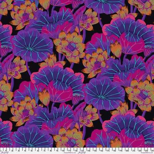 Kaffe Classics Lake Blossoms Black 93.Black - Quilted Strait