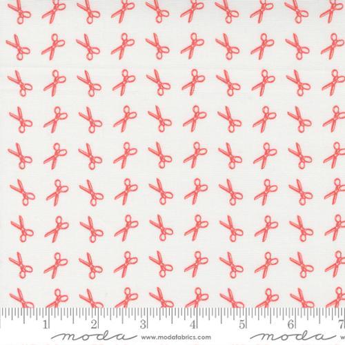 Linen Cupboard 20483 11 Chantilly Strawberry - Quilted Strait