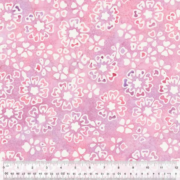 Majesty 3317Q Meadow Taffy - Quilted Strait