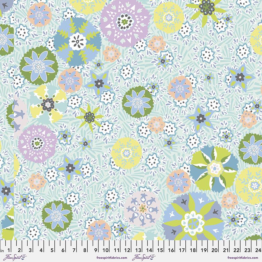 Night Fancy 108" 001 Aqua - Quilted Strait